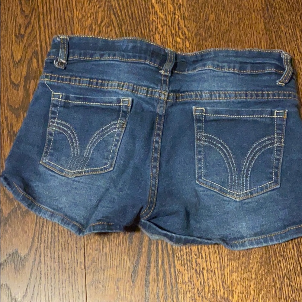 Shorts - Picture 2 of 2